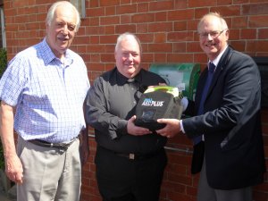 Wigston Magna Methodist Church Installs Community Defibrillator